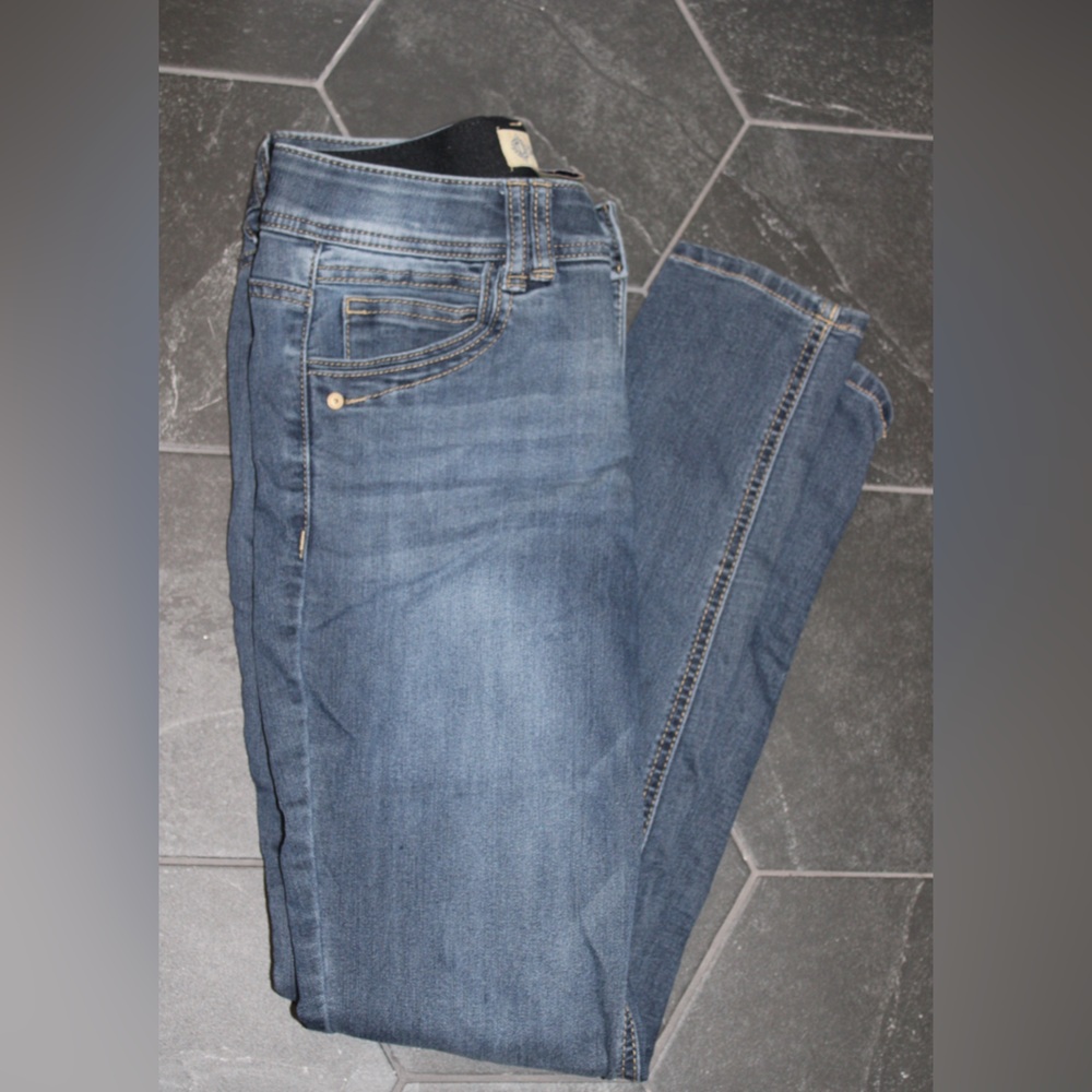 Democracy Ab Solution Jeans Size 2 Stretch Mid Rise